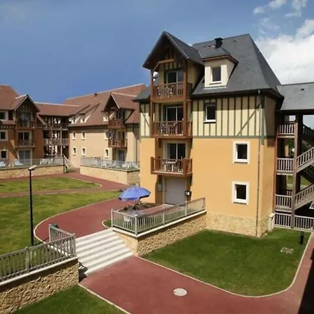 D34 La Ferme De Deauville 1 Ch 1er Etage Sozen C Apartment